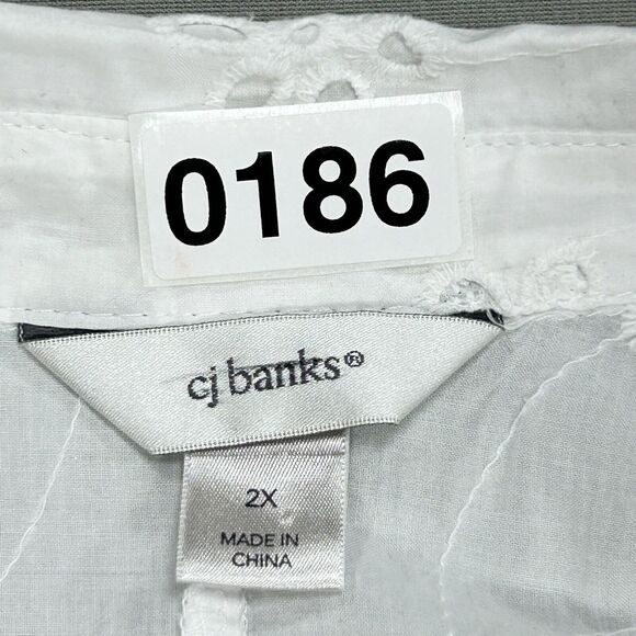 CJ Banks Top Women's 2X White Floral Hearts Tie Front Short Sleeve Shirt Blouse - Picture 12 of 12